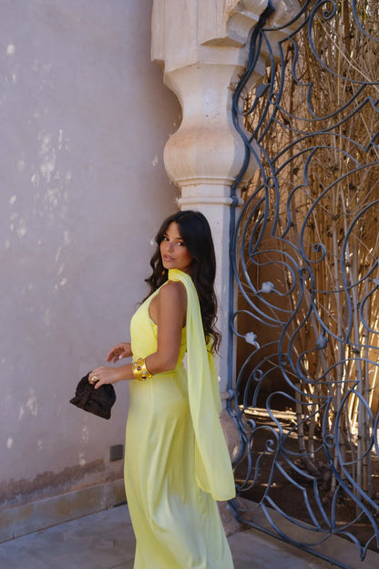 CHIARA | Vestido Liso con Lazo y Cintura Alta