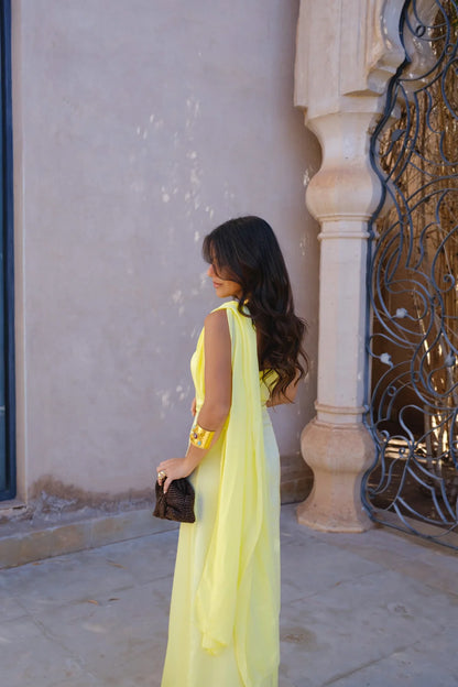 CHIARA | Vestido Liso con Lazo y Cintura Alta