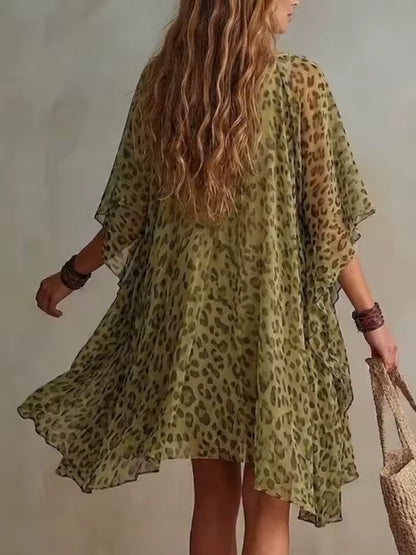 Tiziana | Robe en chiffon à imprimé léopard, coupe ample et fluide, col en V