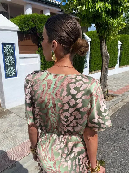 FEDE | Vestido Vintage con Escote en V y Lazo Cruzado 2026