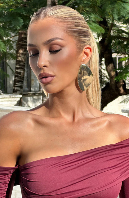 YUKI | Pendientes con acabado dorado